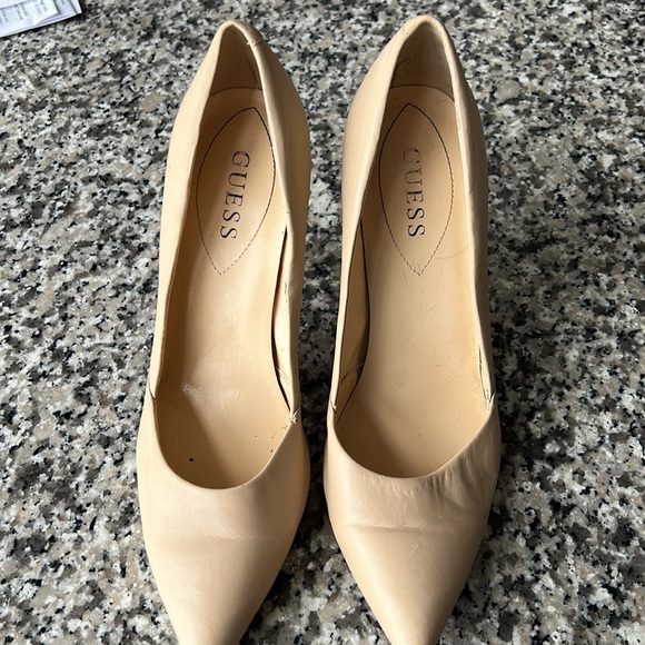 Guess pointed heels - Picture 2 of 5